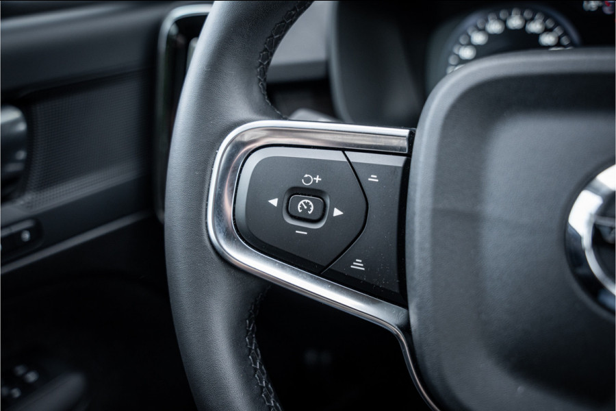 Volvo XC40 1.5 T4 Recharge Plus Bright ** Leder ** Camera ** Trekhaak ** Memory Seats Volvo XC40 1.5 T4 Recharge Plus Bright ** Leder ** Camera ** Trekhaak ** Memory Seats