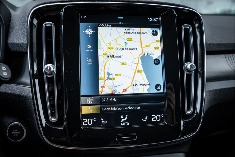 Volvo XC40 1.5 T4 Recharge Plus Bright ** Leder ** Camera ** Trekhaak ** Memory Seats Volvo XC40 1.5 T4 Recharge Plus Bright ** Leder ** Camera ** Trekhaak ** Memory Seats