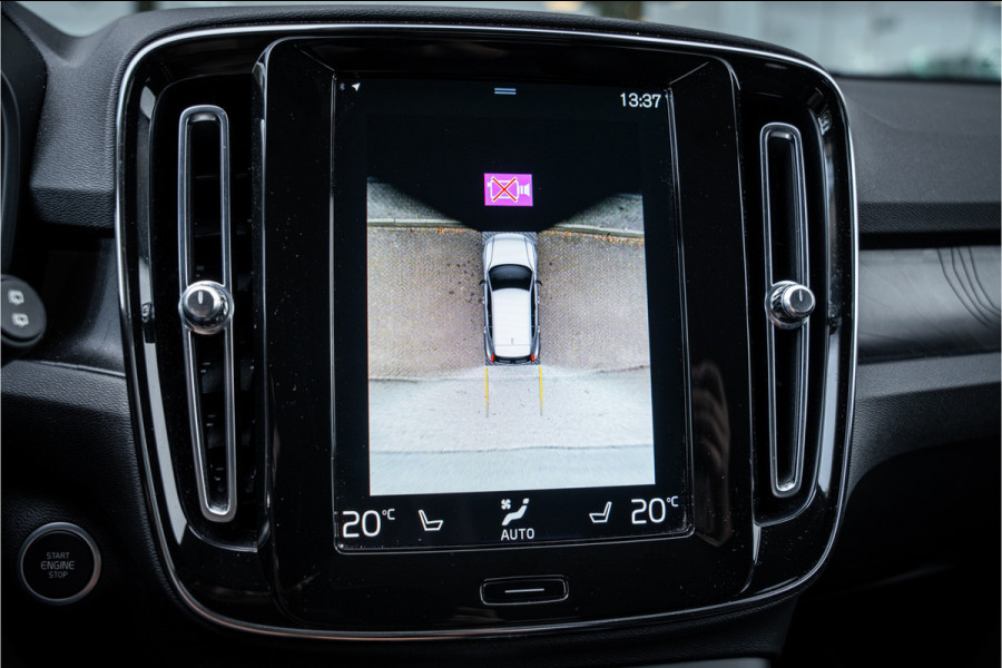 Volvo XC40 1.5 T4 Recharge Plus Bright ** Leder ** Camera ** Trekhaak ** Memory Seats Volvo XC40 1.5 T4 Recharge Plus Bright ** Leder ** Camera ** Trekhaak ** Memory Seats