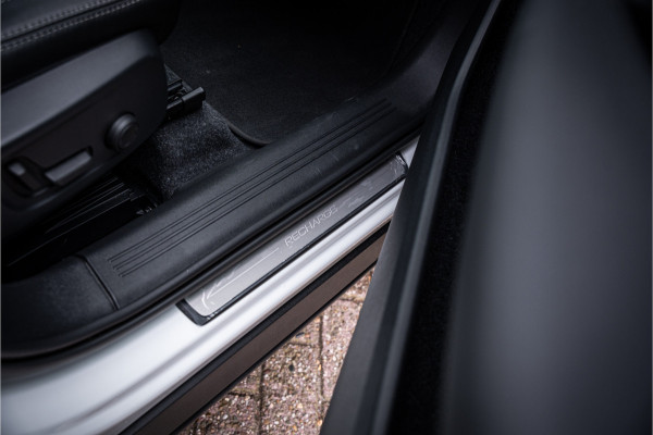 Volvo XC40 1.5 T4 Recharge Plus Bright ** Leder ** Camera ** Trekhaak ** Memory Seats Volvo XC40 1.5 T4 Recharge Plus Bright ** Leder ** Camera ** Trekhaak ** Memory Seats