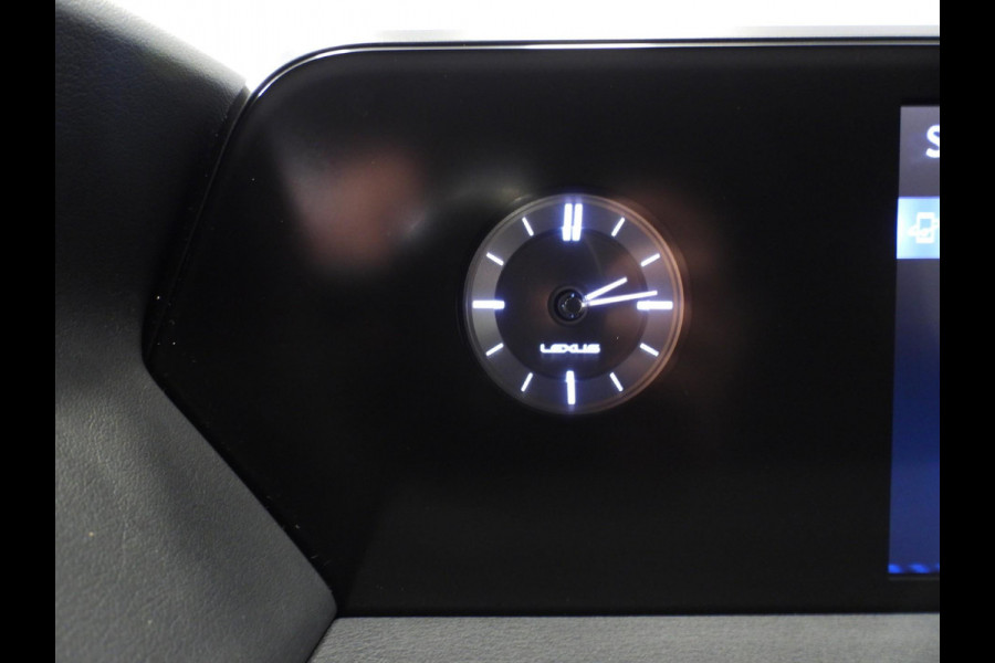 Lexus UX 250h Preference Line NAVI-APP/CAMERA/CLIMA/LED/18"LMV!