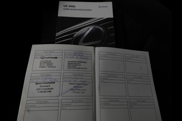 Lexus UX 250h Preference Line NAVI-APP/CAMERA/CLIMA/LED/18"LMV!