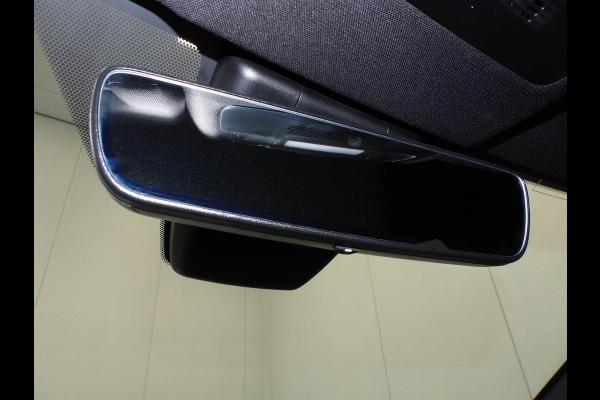 Lexus UX 250h Preference Line NAVI-APP/CAMERA/CLIMA/LED/18"LMV!