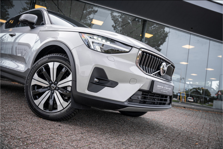 Volvo XC40 1.5 T4 Plug-in hybrid Core Bright ** Leder/Alcantara ** Camera ** 19inch Volvo XC40 1.5 T4 Plug-in hybrid Core Bright ** Leder/Alcantara ** Camera ** 19inch