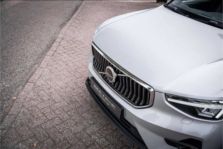 Volvo XC40 1.5 T4 Plug-in hybrid Core Bright ** Leder/Alcantara ** Camera ** 19inch Volvo XC40 1.5 T4 Plug-in hybrid Core Bright ** Leder/Alcantara ** Camera ** 19inch