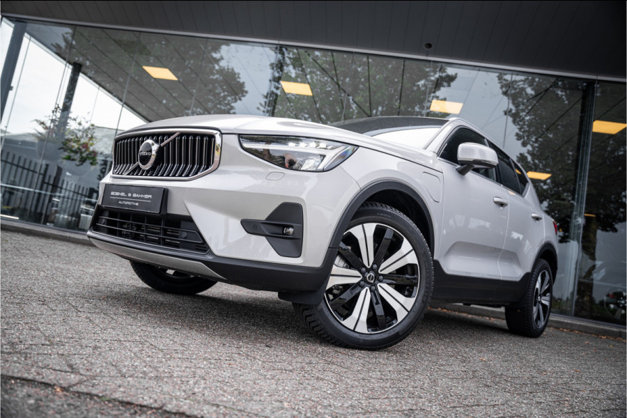 Volvo XC40 1.5 T4 Plug-in hybrid Core Bright ** Leder/Alcantara ** Camera ** 19inch Volvo XC40 1.5 T4 Plug-in hybrid Core Bright ** Leder/Alcantara ** Camera ** 19inch