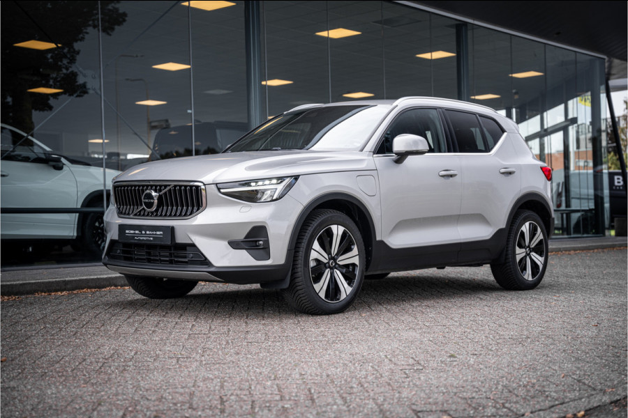Volvo XC40 1.5 T4 Plug-in hybrid Core Bright ** Leder/Alcantara ** Camera ** 19inch Volvo XC40 1.5 T4 Plug-in hybrid Core Bright ** Leder/Alcantara ** Camera ** 19inch