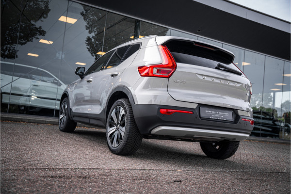 Volvo XC40 1.5 T4 Plug-in hybrid Core Bright ** Leder/Alcantara ** Camera ** 19inch Volvo XC40 1.5 T4 Plug-in hybrid Core Bright ** Leder/Alcantara ** Camera ** 19inch