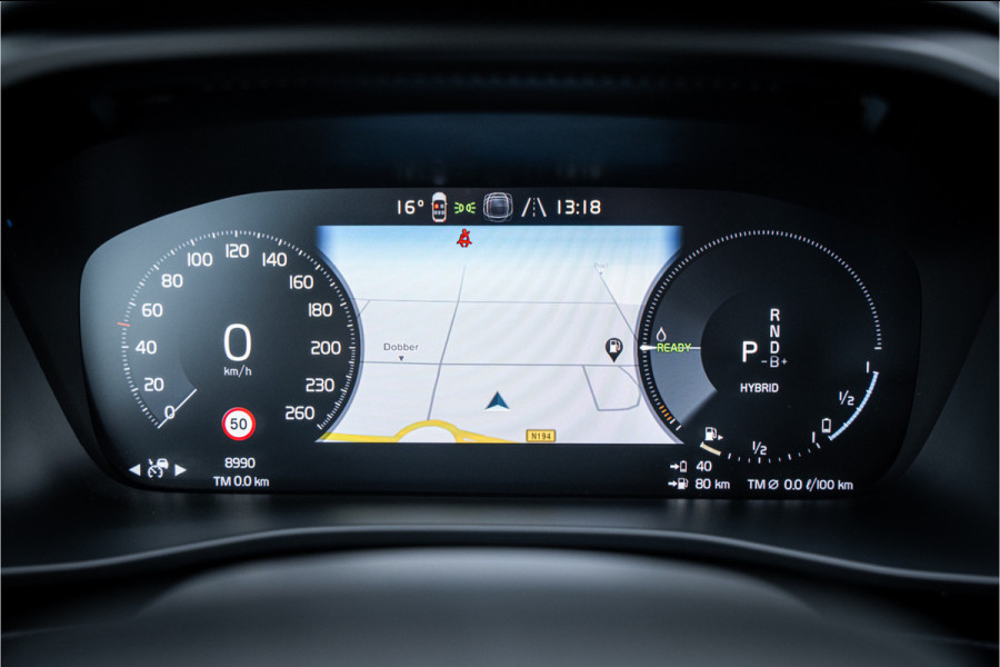 Volvo XC40 1.5 T4 Plug-in hybrid Core Bright ** Leder/Alcantara ** Camera ** 19inch Volvo XC40 1.5 T4 Plug-in hybrid Core Bright ** Leder/Alcantara ** Camera ** 19inch