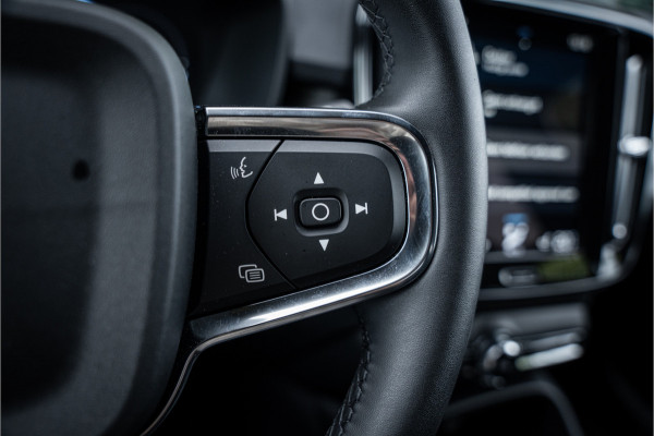 Volvo XC40 1.5 T4 Plug-in hybrid Core Bright ** Leder/Alcantara ** Camera ** 19inch Volvo XC40 1.5 T4 Plug-in hybrid Core Bright ** Leder/Alcantara ** Camera ** 19inch