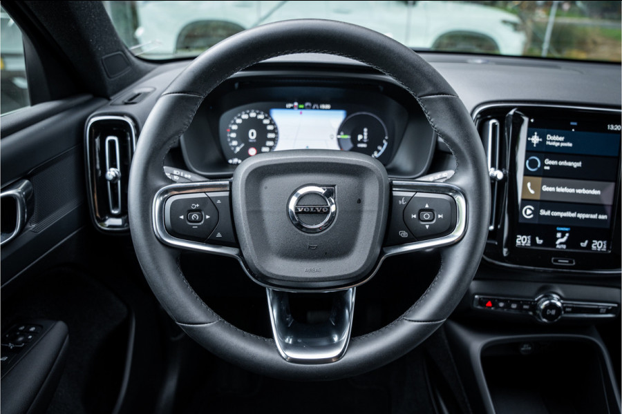 Volvo XC40 1.5 T4 Plug-in hybrid Core Bright ** Leder/Alcantara ** Camera ** 19inch Volvo XC40 1.5 T4 Plug-in hybrid Core Bright ** Leder/Alcantara ** Camera ** 19inch