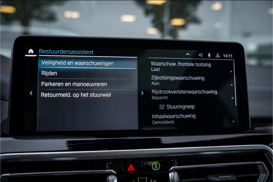 BMW iX3 High Executive 80 kWh ** Panodak ** Trekhaak ** 20inch ** BMW iX3 High Executive 80 kWh ** Panodak ** Trekhaak ** 20inch **