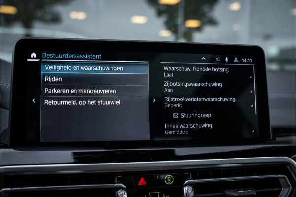 BMW iX3 High Executive 80 kWh ** Panodak ** Trekhaak ** 20inch ** BMW iX3 High Executive 80 kWh ** Panodak ** Trekhaak ** 20inch **