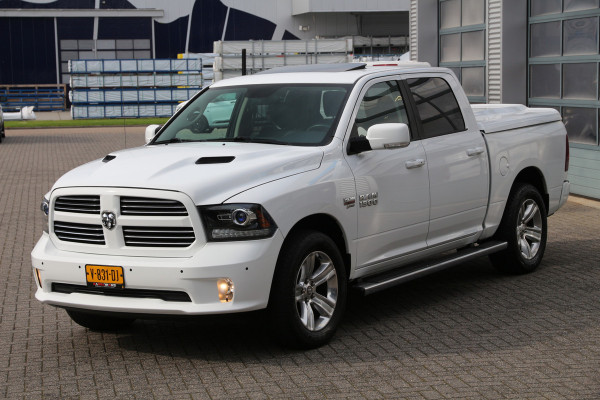 Dodge Ram 1500 5.7 HEMI V8 | Sport | Bijtellingsvriendelijk | Luchtvering | In uitzonderlijke staat!