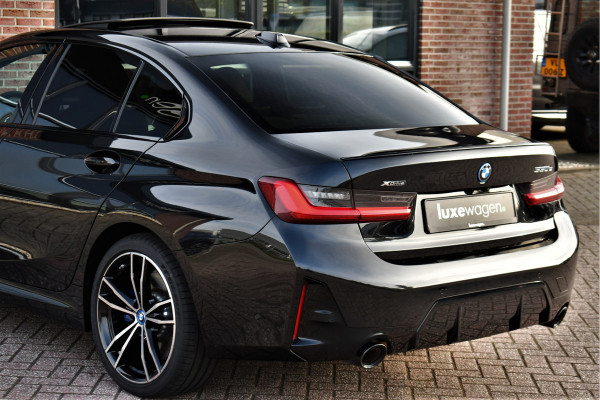 BMW 3-serie 330e xDrive M-Sport Pro Pano M-zetels ACC HUD 19inch El-klep BMW 3-serie 330e xDrive M-Sport Pro Pano M-zetels ACC HUD 19inch El-klep