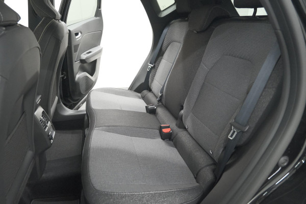 Renault Captur Mild Hybrid 160 EDC Techno | Pack Winter | Camera | Adaptieve Cruise Control | Apple Carplay Renault Captur Mild Hybrid 160 EDC Techno | Pack Winter | Camera | Adaptieve Cruise Control | Apple Carplay