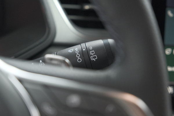 Renault Captur Mild Hybrid 160 EDC Techno | Pack Winter | Camera | Adaptieve Cruise Control | Apple Carplay Renault Captur Mild Hybrid 160 EDC Techno | Pack Winter | Camera | Adaptieve Cruise Control | Apple Carplay