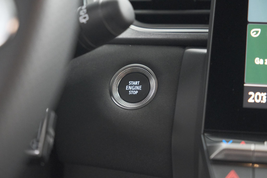 Renault Captur Mild Hybrid 160 EDC Techno | Pack Winter | Camera | Adaptieve Cruise Control | Apple Carplay Renault Captur Mild Hybrid 160 EDC Techno | Pack Winter | Camera | Adaptieve Cruise Control | Apple Carplay