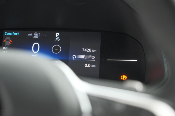 Renault Captur Mild Hybrid 160 EDC Techno | Pack Winter | Camera | Adaptieve Cruise Control | Apple Carplay Renault Captur Mild Hybrid 160 EDC Techno | Pack Winter | Camera | Adaptieve Cruise Control | Apple Carplay