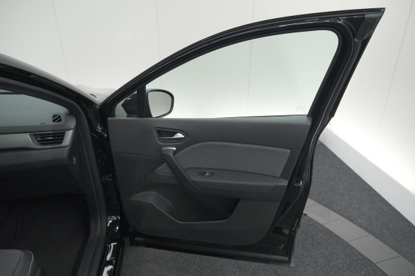 Renault Captur Mild Hybrid 160 EDC Techno | Pack Winter | Camera | Adaptieve Cruise Control | Apple Carplay Renault Captur Mild Hybrid 160 EDC Techno | Pack Winter | Camera | Adaptieve Cruise Control | Apple Carplay