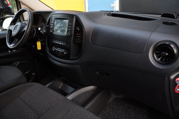 Mercedes-Benz Vito 116 CDI Extra Lang / AUT / 2 x Schuifdeur / 163 Pk / 3 Zits / Camera / Elek Pakket / Imperiaal / Trekhaak