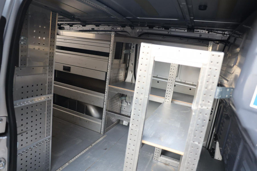 Mercedes-Benz Vito 116 CDI Extra Lang / AUT / 2 x Schuifdeur / 163 Pk / 3 Zits / Camera / Elek Pakket / Imperiaal / Trekhaak