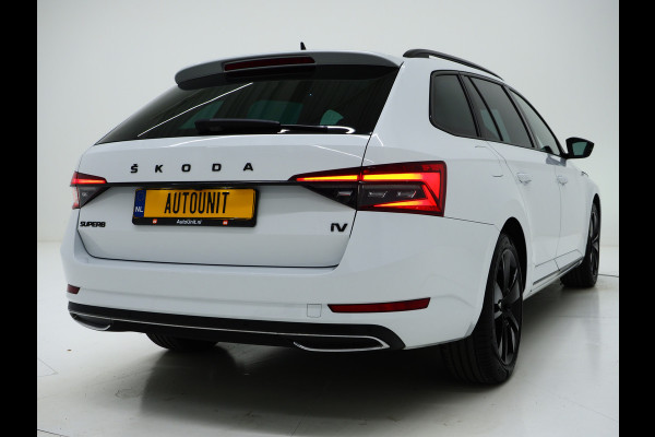 Škoda Superb Combi 1.4 TSI iV Sportline 218PK | Panoramadak | Trekhaak | Sportstoelen | Camera | Keyless | Carplay Škoda Superb Combi 1.4 TSI iV Sportline 218PK | Panoramadak | Trekhaak | Sportstoelen | Camera | Keyless | Carplay