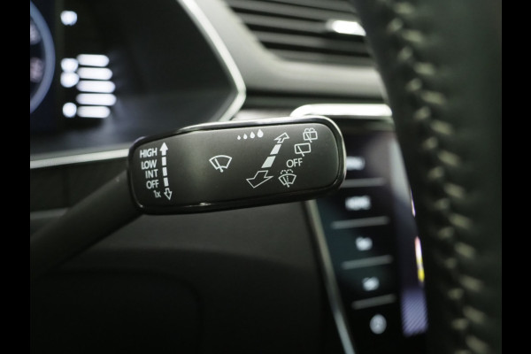 Škoda Superb Combi 1.4 TSI iV Sportline 218PK | Panoramadak | Trekhaak | Sportstoelen | Camera | Keyless | Carplay Škoda Superb Combi 1.4 TSI iV Sportline 218PK | Panoramadak | Trekhaak | Sportstoelen | Camera | Keyless | Carplay