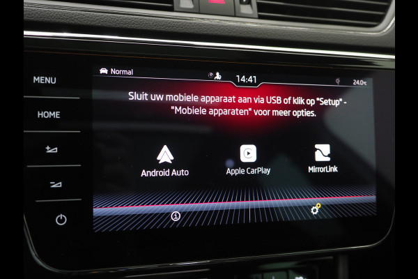 Škoda Superb Combi 1.4 TSI iV Sportline 218PK | Panoramadak | Trekhaak | Sportstoelen | Camera | Keyless | Carplay Škoda Superb Combi 1.4 TSI iV Sportline 218PK | Panoramadak | Trekhaak | Sportstoelen | Camera | Keyless | Carplay