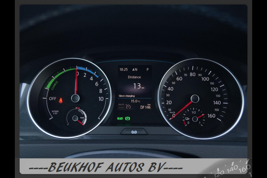 Volkswagen e-Golf Carplay Airco Navi Parksensor Adp Cruise Soh 91%