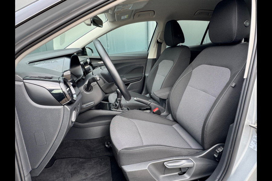 Škoda Fabia 1.0 MPI Ambition * Carplay * Parkeersensoren * Cruise Control Škoda Fabia 1.0 MPI Ambition * Carplay * Parkeersensoren * Cruise Control