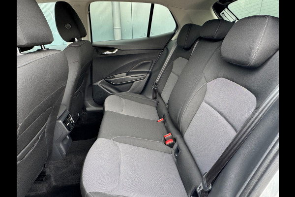Škoda Fabia 1.0 MPI Ambition * Carplay * Parkeersensoren * Cruise Control Škoda Fabia 1.0 MPI Ambition * Carplay * Parkeersensoren * Cruise Control