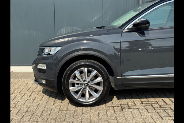 Volkswagen T-Roc 1.0 TSI Style * Virtual Cockpit * Carplay * Clima * Acc