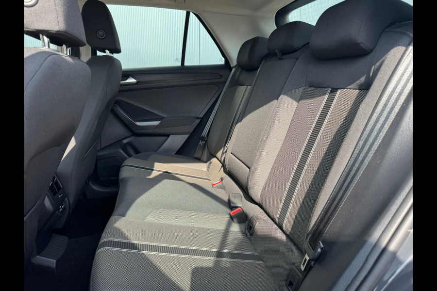 Volkswagen T-Roc 1.0 TSI Style * Virtual Cockpit * Carplay * Clima * Acc
