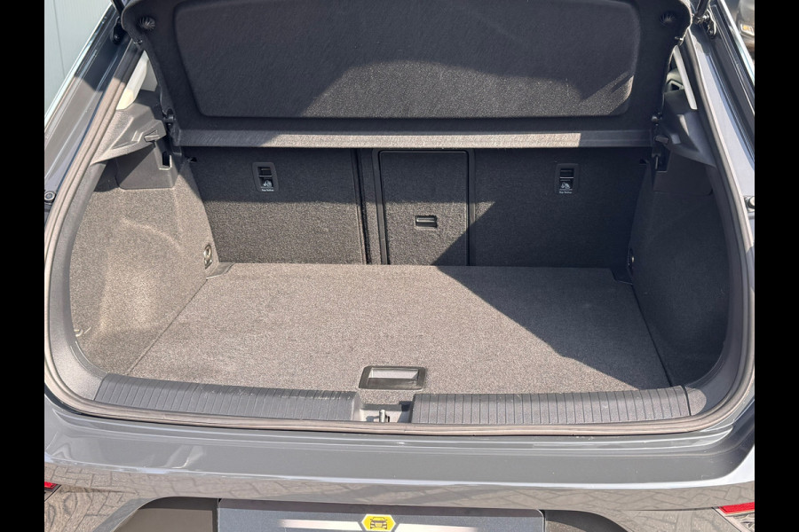 Volkswagen T-Roc 1.0 TSI Style * Virtual Cockpit * Carplay * Clima * Acc