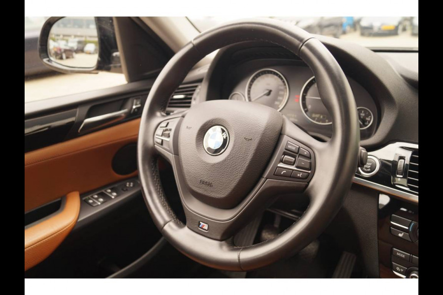 BMW X4 xDrive 2.0d High Executive -LEER-S.DAK-NAVI-