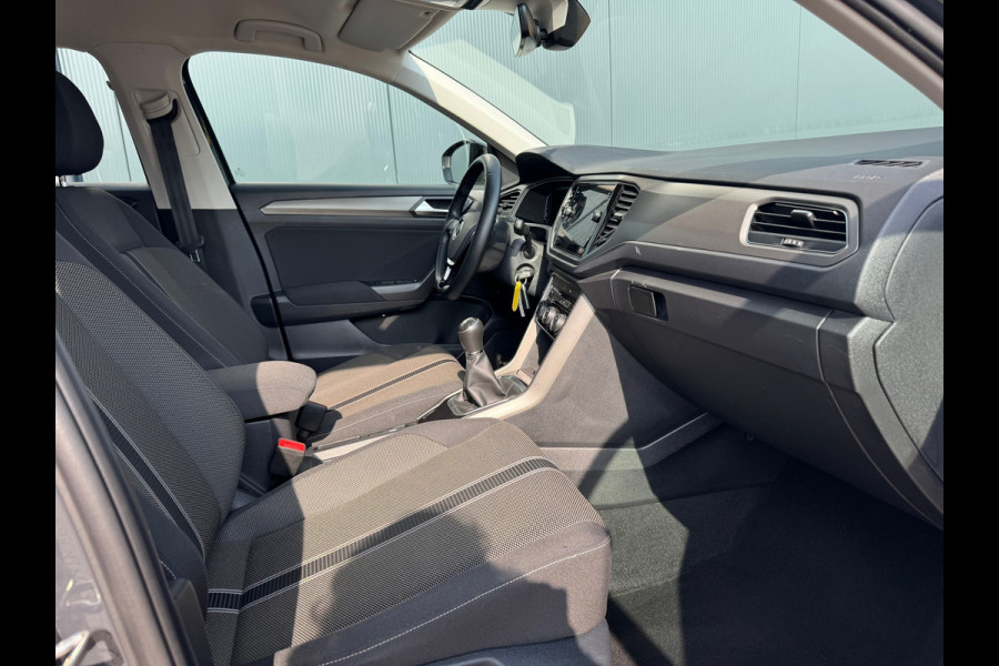 Volkswagen T-Roc 1.0 TSI Style * Virtual Cockpit * Carplay * Clima * Acc