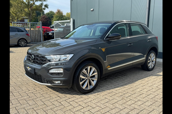 Volkswagen T-Roc 1.0 TSI Style * Virtual Cockpit * Carplay * Clima * Acc