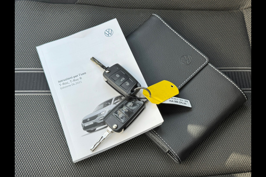 Volkswagen T-Roc 1.0 TSI Style * Virtual Cockpit * Carplay * Clima * Acc