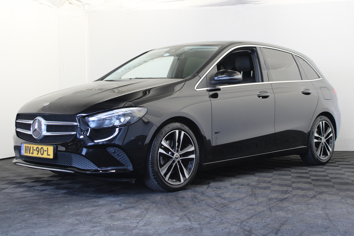 Mercedes-Benz B-Klasse 200 Business Solution Plus |Stoelverwarming|Camera|Navi| Mercedes-Benz B-Klasse 200 Business Solution Plus |Stoelverwarming|Camera|Navi|