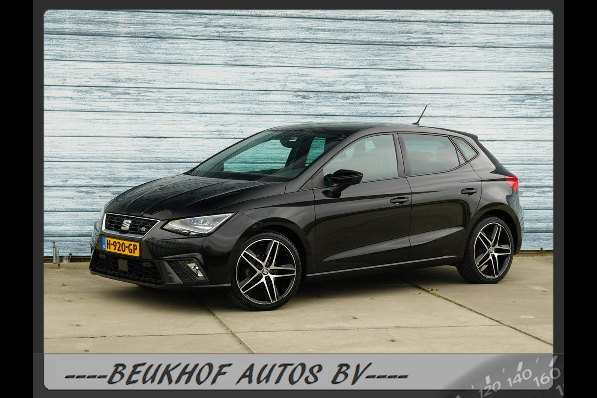 Seat Ibiza 1.0 TSI FR Business Intense Airco Navi Camera 18" Seat Ibiza 1.0 TSI FR Business Intense Airco Navi Camera 18"
