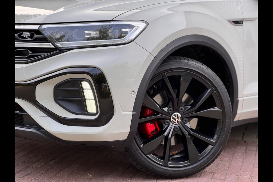 Volkswagen T-Roc 1.5 TSI R-Line Pano/IQ.Light/Massage/Camera/Blindspot