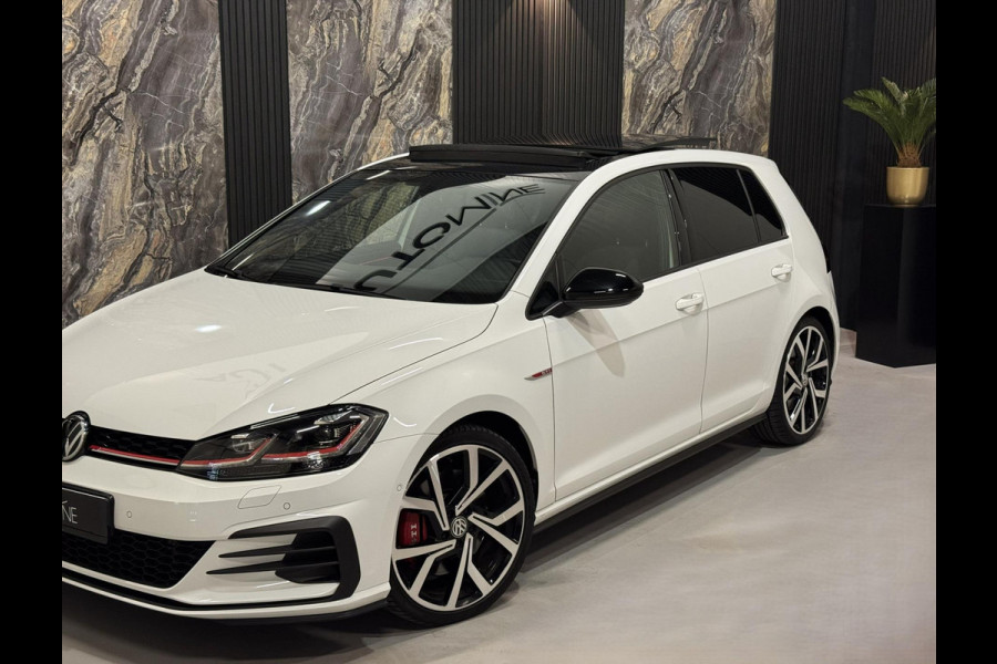 Volkswagen Golf 2.0 TSI GTI Performance|PANO|KEYLESS|ACC|BLIND SPOT