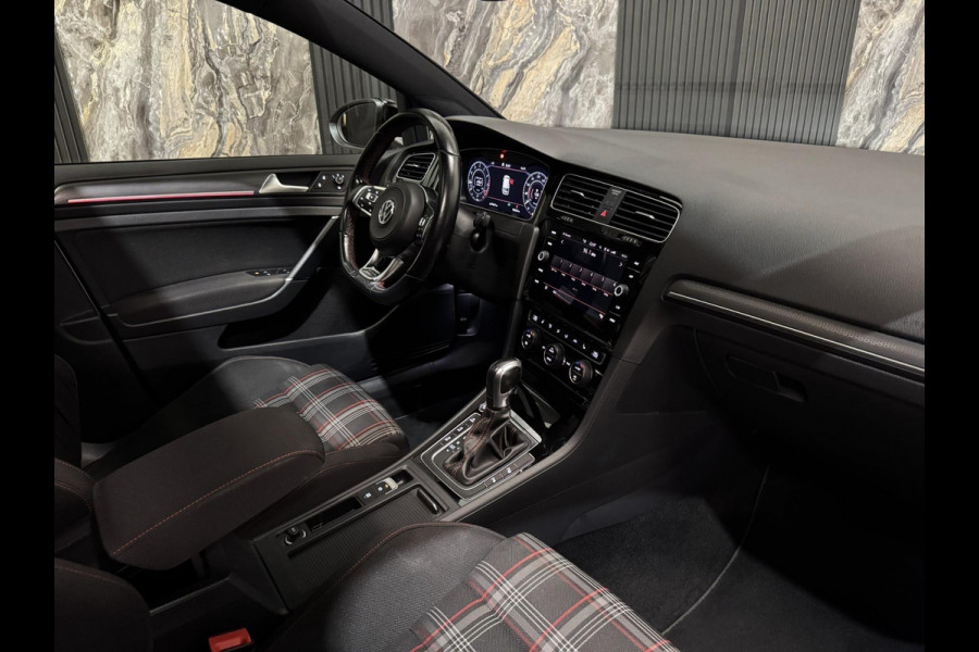 Volkswagen Golf 2.0 TSI GTI Performance|PANO|KEYLESS|ACC|BLIND SPOT