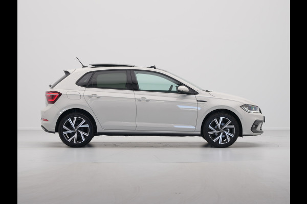 Volkswagen Polo 1.0 TSI 95 5MT R-Line Edition Telefoon draadloos oplaadbaar (Wireless Charging) Volkswagen Polo 1.0 TSI 95 5MT R-Line Edition Telefoon draadloos oplaadbaar (Wireless Charging)