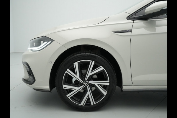 Volkswagen Polo 1.0 TSI 95 5MT R-Line Edition Telefoon draadloos oplaadbaar (Wireless Charging) Volkswagen Polo 1.0 TSI 95 5MT R-Line Edition Telefoon draadloos oplaadbaar (Wireless Charging)