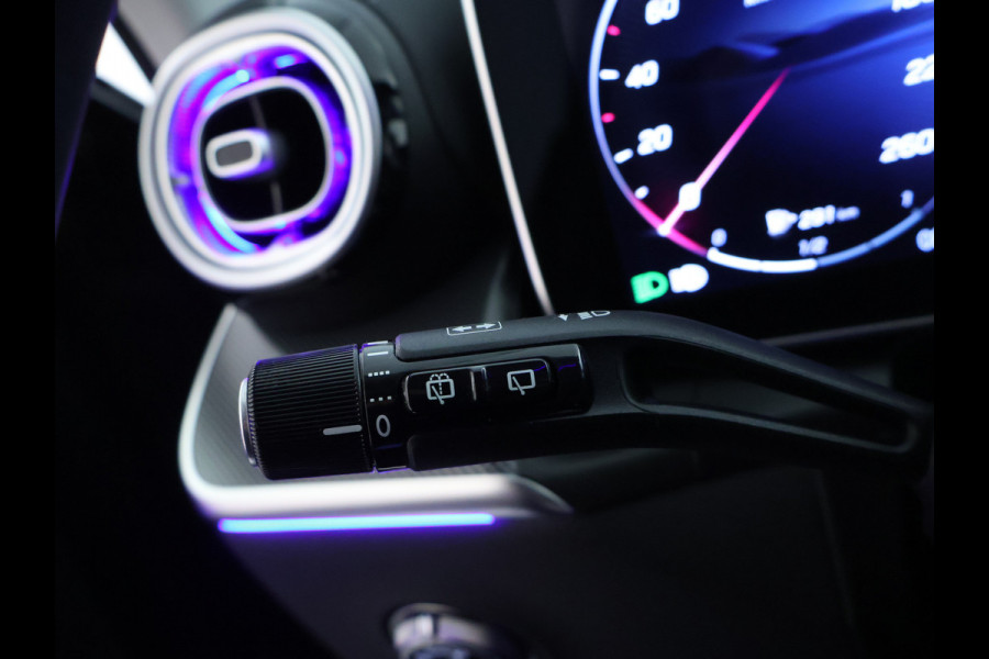Mercedes-Benz GLC 300 e 4MATIC AMG Plug-In Hybride | AMG Line | Night Pakket | Trekhaak | Alarm Klasse 3 | Distronic | Memory Voorstoelen | Stuur en Stoelverwarming. Inclusief 24 maanden MB Certified garantie voor Europa. Mercedes-Benz GLC 300 e 4MATIC AMG Plug-In Hybride | AMG Line | Night Pakket | Trekhaak | Alarm Klasse 3 | Distronic | Memory Voorstoelen | Stuur en Stoelverwarming. Inclusief 24 maanden MB Certified garantie voor Europa.