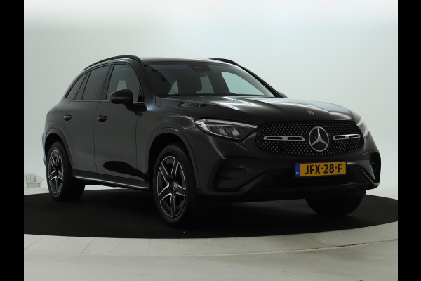 Mercedes-Benz GLC 300 e 4MATIC AMG Plug-In Hybride | AMG Line | Night Pakket | Trekhaak | Alarm Klasse 3 | Distronic | Memory Voorstoelen | Stuur en Stoelverwarming. Inclusief 24 maanden MB Certified garantie voor Europa. Mercedes-Benz GLC 300 e 4MATIC AMG Plug-In Hybride | AMG Line | Night Pakket | Trekhaak | Alarm Klasse 3 | Distronic | Memory Voorstoelen | Stuur en Stoelverwarming. Inclusief 24 maanden MB Certified garantie voor Europa.