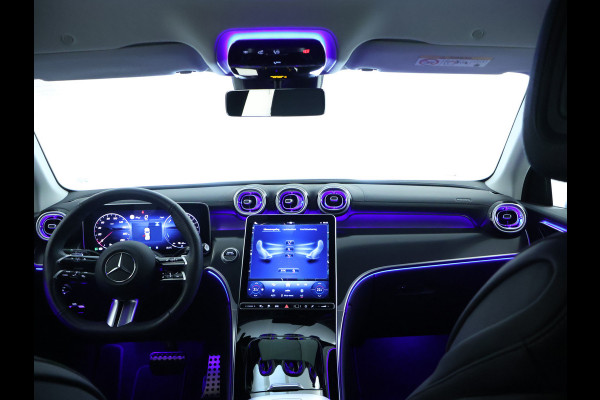 Mercedes-Benz GLC 300 e 4MATIC AMG Plug-In Hybride | AMG Line | Night Pakket | Trekhaak | Alarm Klasse 3 | Distronic | Memory Voorstoelen | Stuur en Stoelverwarming. Inclusief 24 maanden MB Certified garantie voor Europa. Mercedes-Benz GLC 300 e 4MATIC AMG Plug-In Hybride | AMG Line | Night Pakket | Trekhaak | Alarm Klasse 3 | Distronic | Memory Voorstoelen | Stuur en Stoelverwarming. Inclusief 24 maanden MB Certified garantie voor Europa.