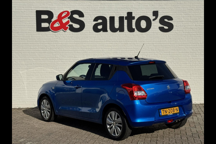 Suzuki Swift 1.2 Select Airco Achteruitrijcamera Apple Carplay Android Auto DAB Bluetooth Verwarmbare buitenspiegels